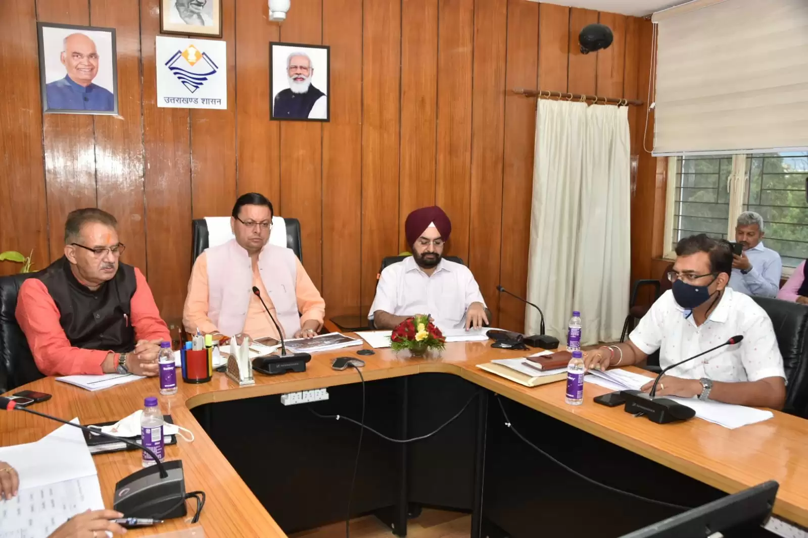 मुख्यमंत्री ने की उद्योग विभाग की समीक्षा, प्रदेश में उद्योगों को बढ़ावा देने के लिए किए जाएं व्यापक प्रयास